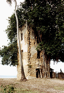 Foto: Rudolf Blauth Ehemaliger Wachturm am Hafen